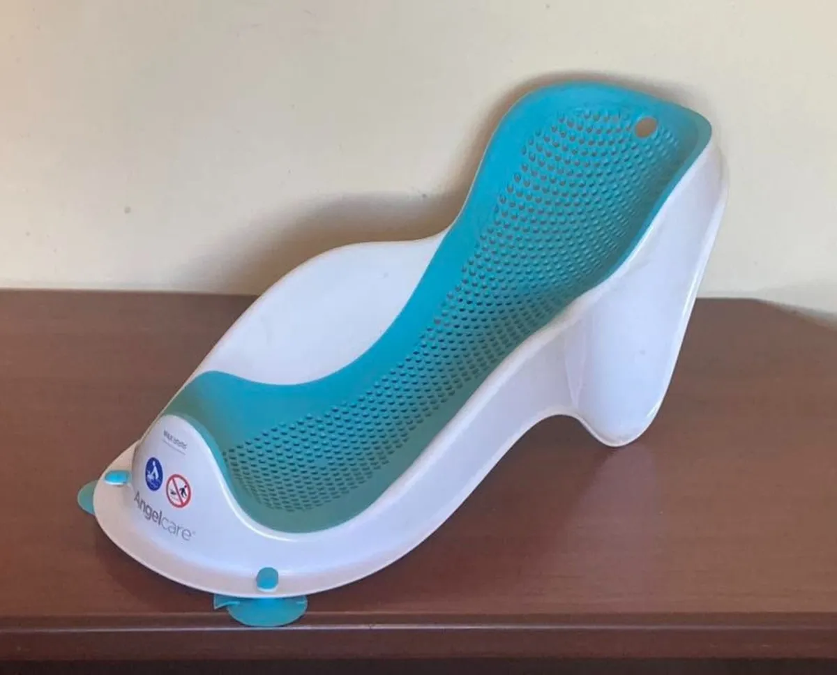 Angelcare Baby Bath Support – Great Condition - Image 1