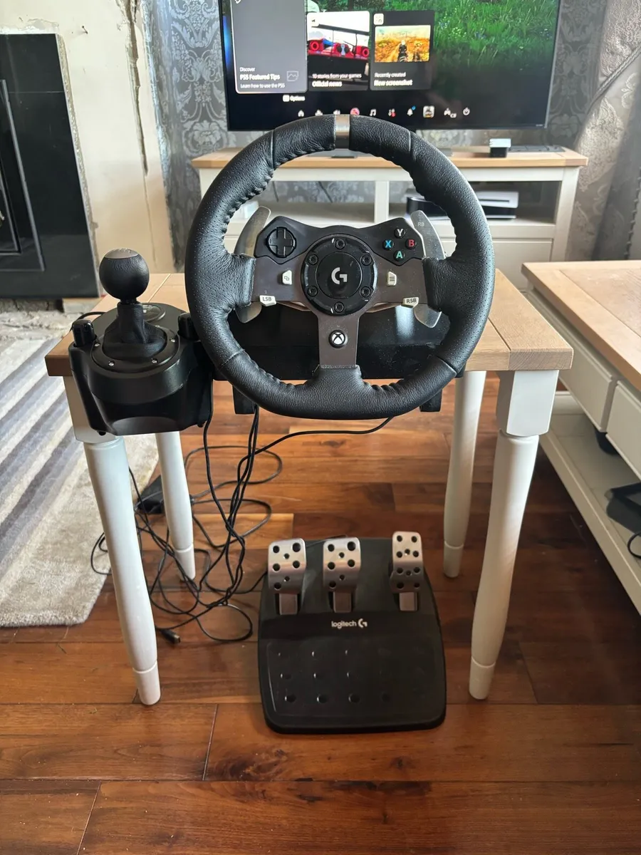Xbox series S + Logitech G920 steering wheel - Image 4