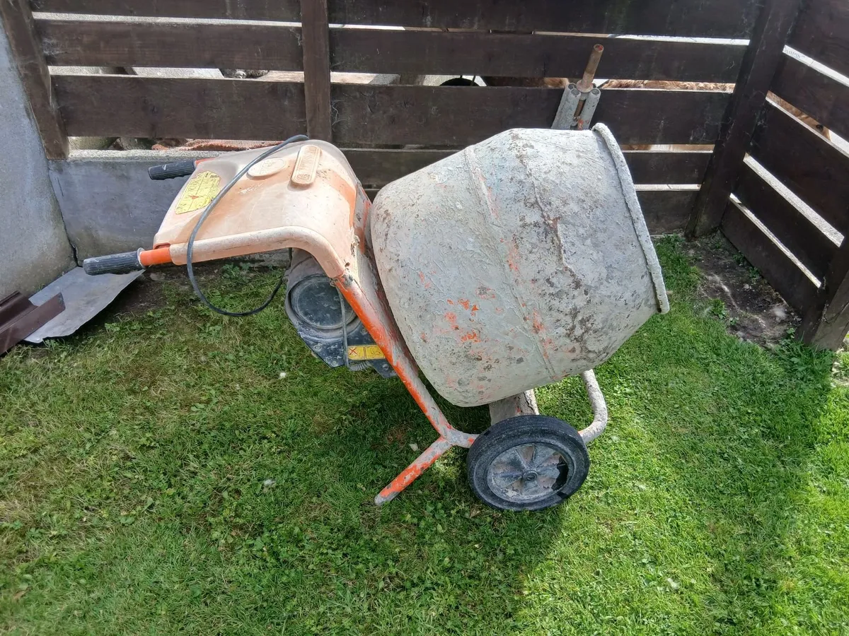 Cement Mixer - Image 1