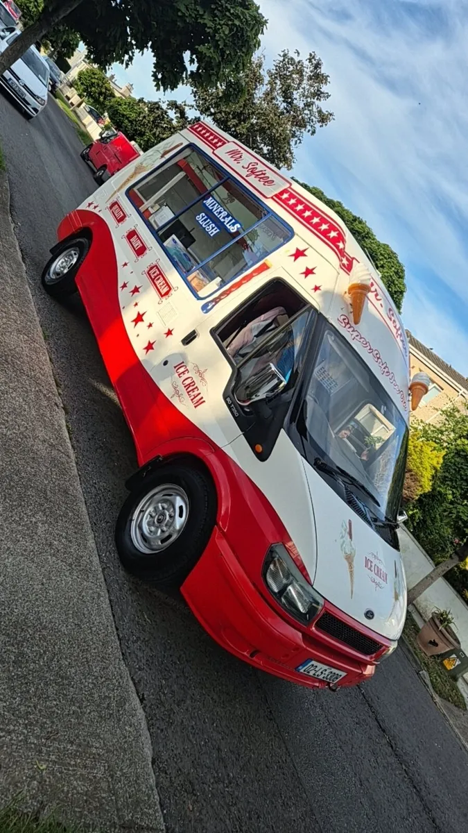 Ford transit ice cream van - Image 1