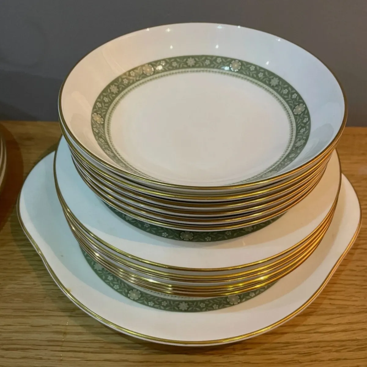 Royal fourth. Rondelay dinner set - Image 1