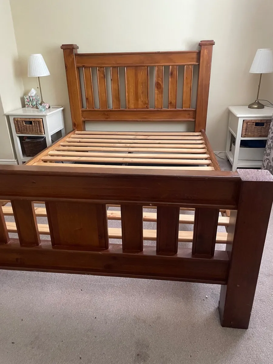Double bed - Image 2