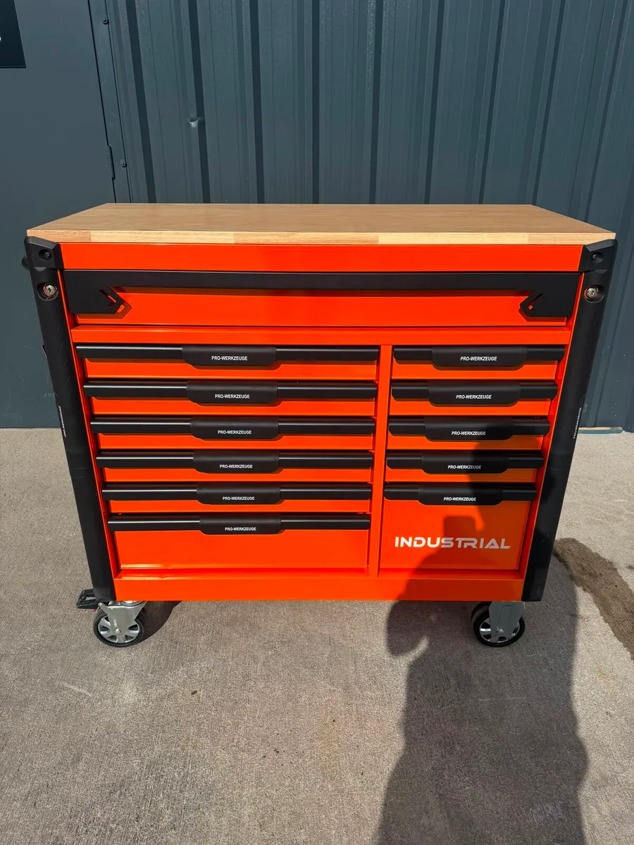 Extra wide toolchest - Image 1
