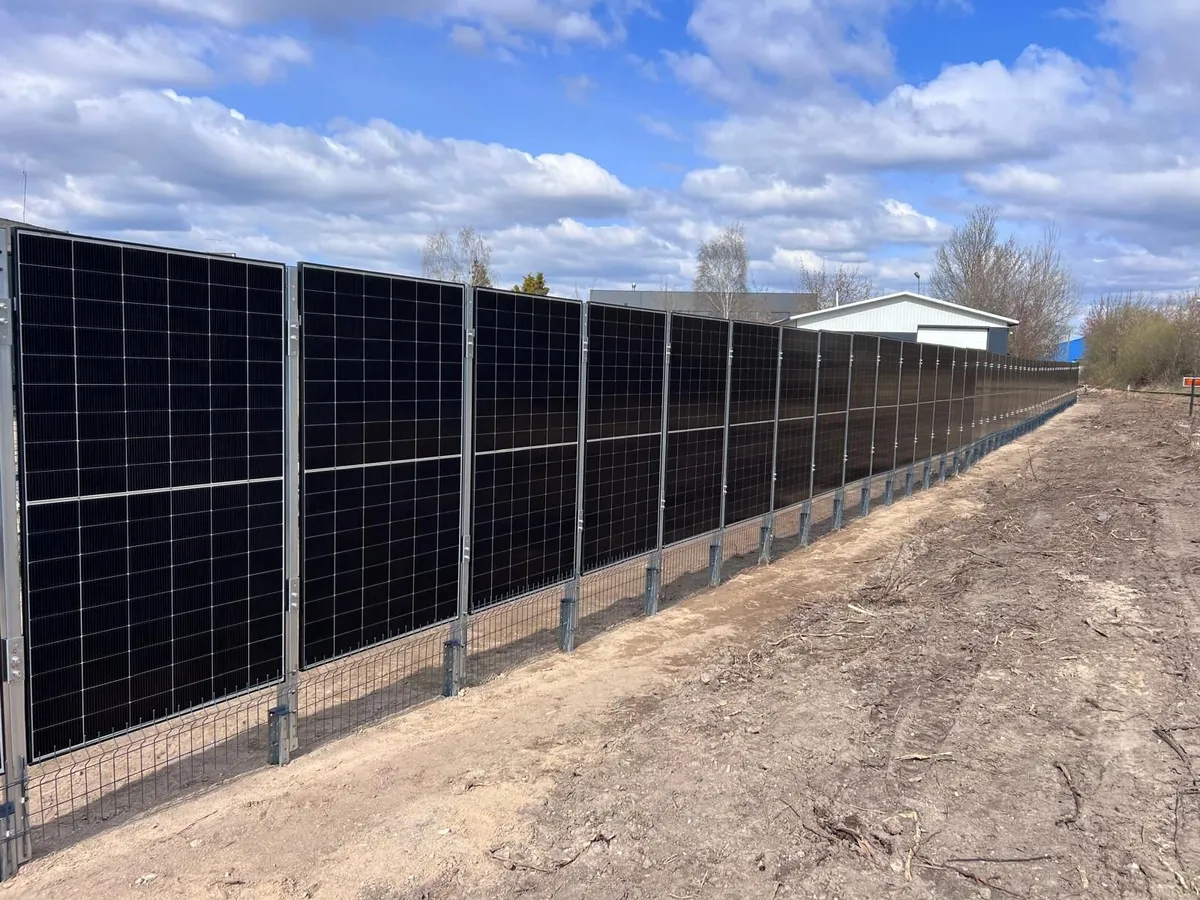 Solar fence