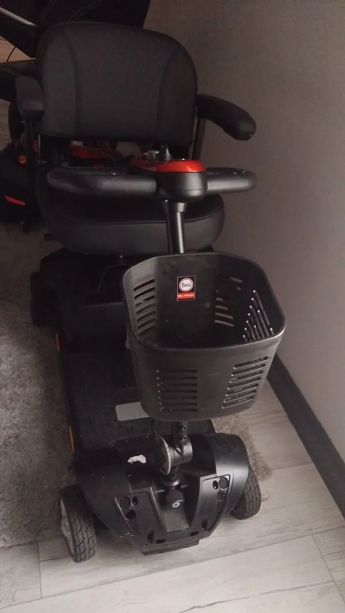 Mobility scooter - Image 2