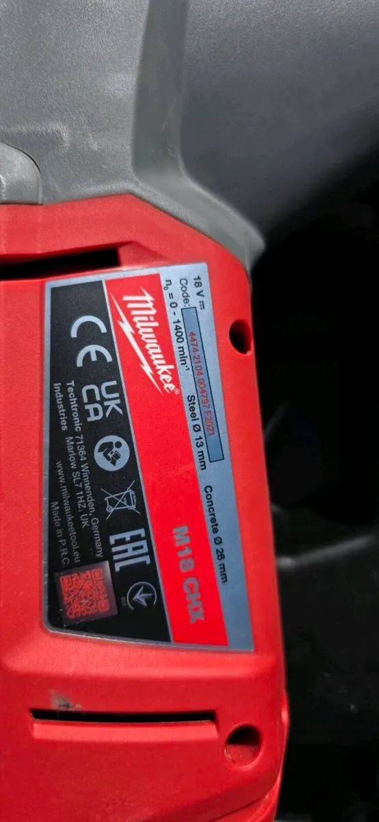 MILWAUKEE FUEL M18 CHX SDS HAMMER DRILL - Image 3