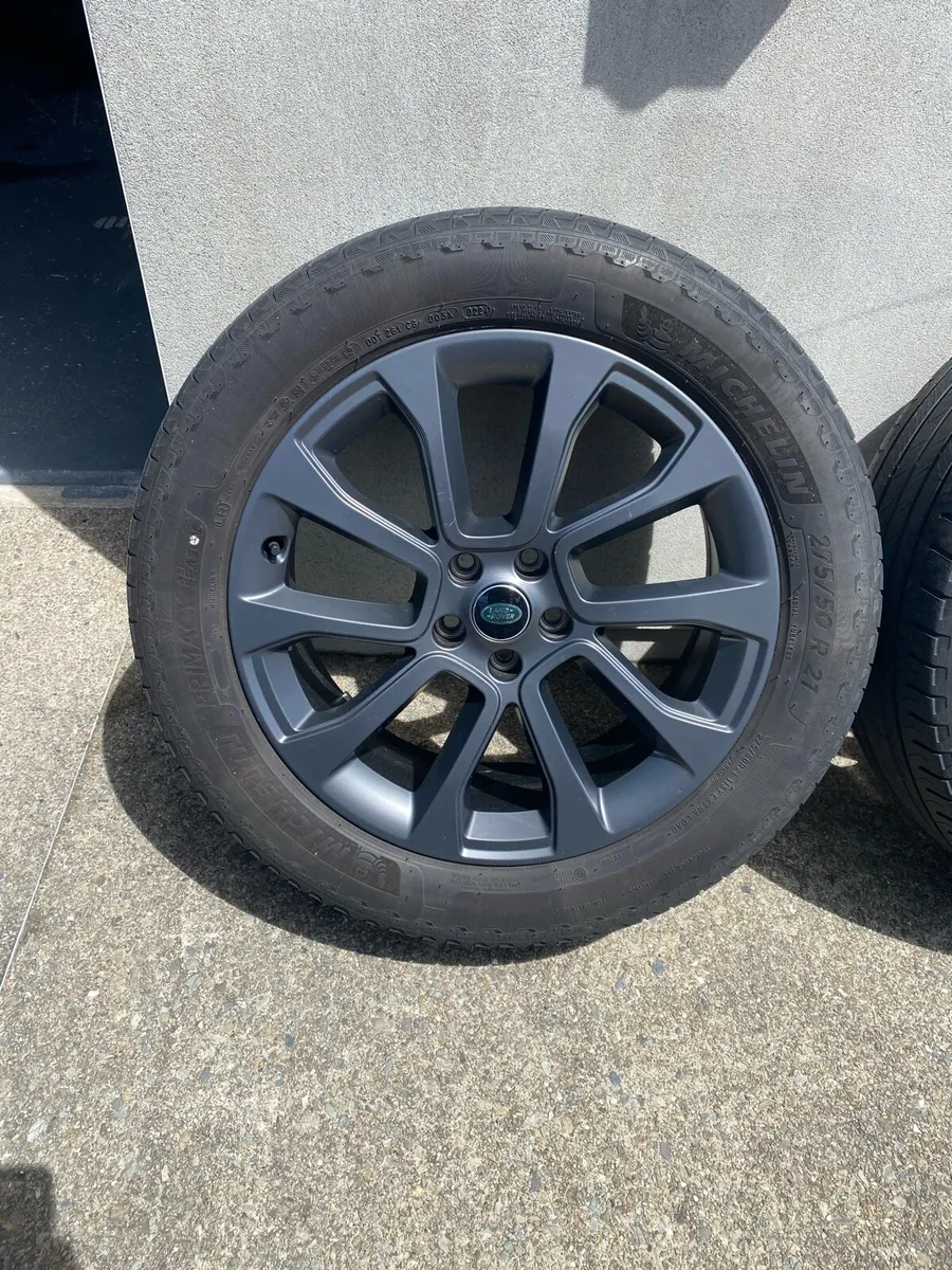 Landrover/Range Rover 21 inch Alloy Wheels - Image 2