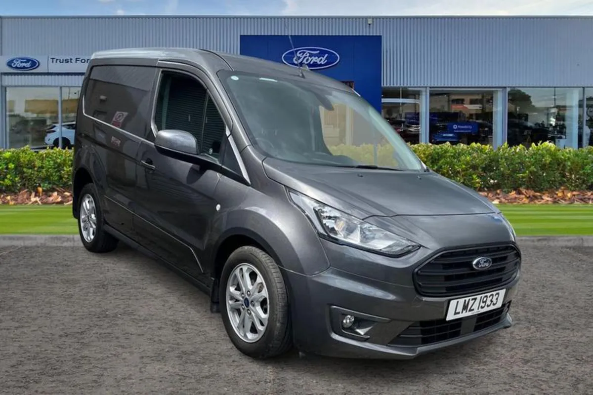 Ford Transit Connect 1.5 240 EcoBlue Limited Panel - Image 1