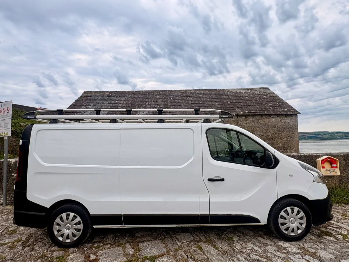 2022 Renault Trafic 2.0 LWB - Image 3