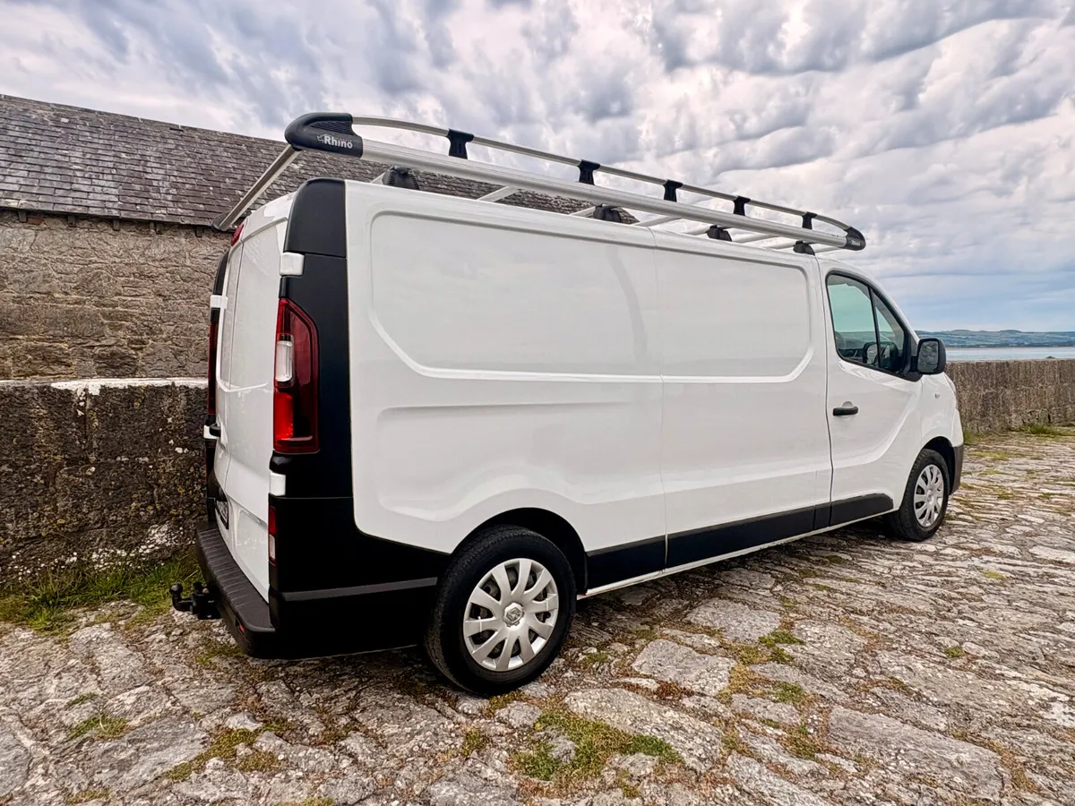 2022 Renault Trafic 2.0 LWB - Image 4
