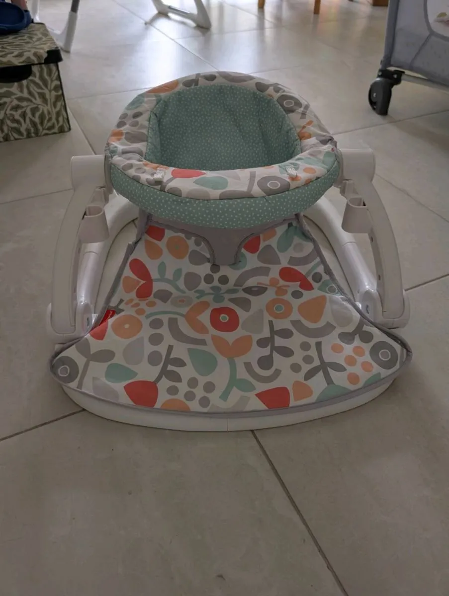 Free Baby chair - Image 1