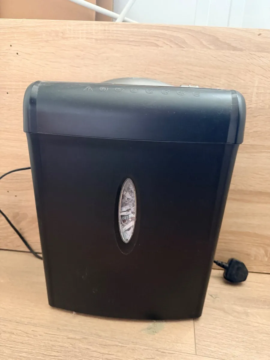 Paper Shredder - Image 3