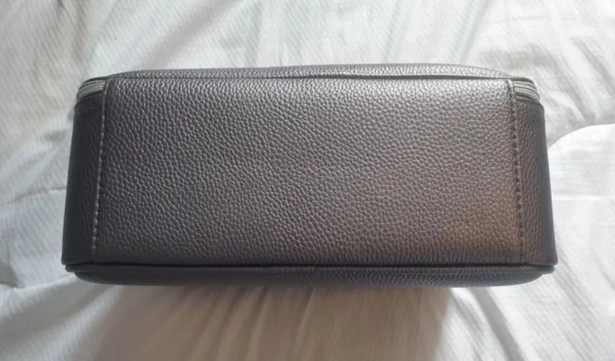 Grey Leather Make Up Bag Organiser. - Image 3