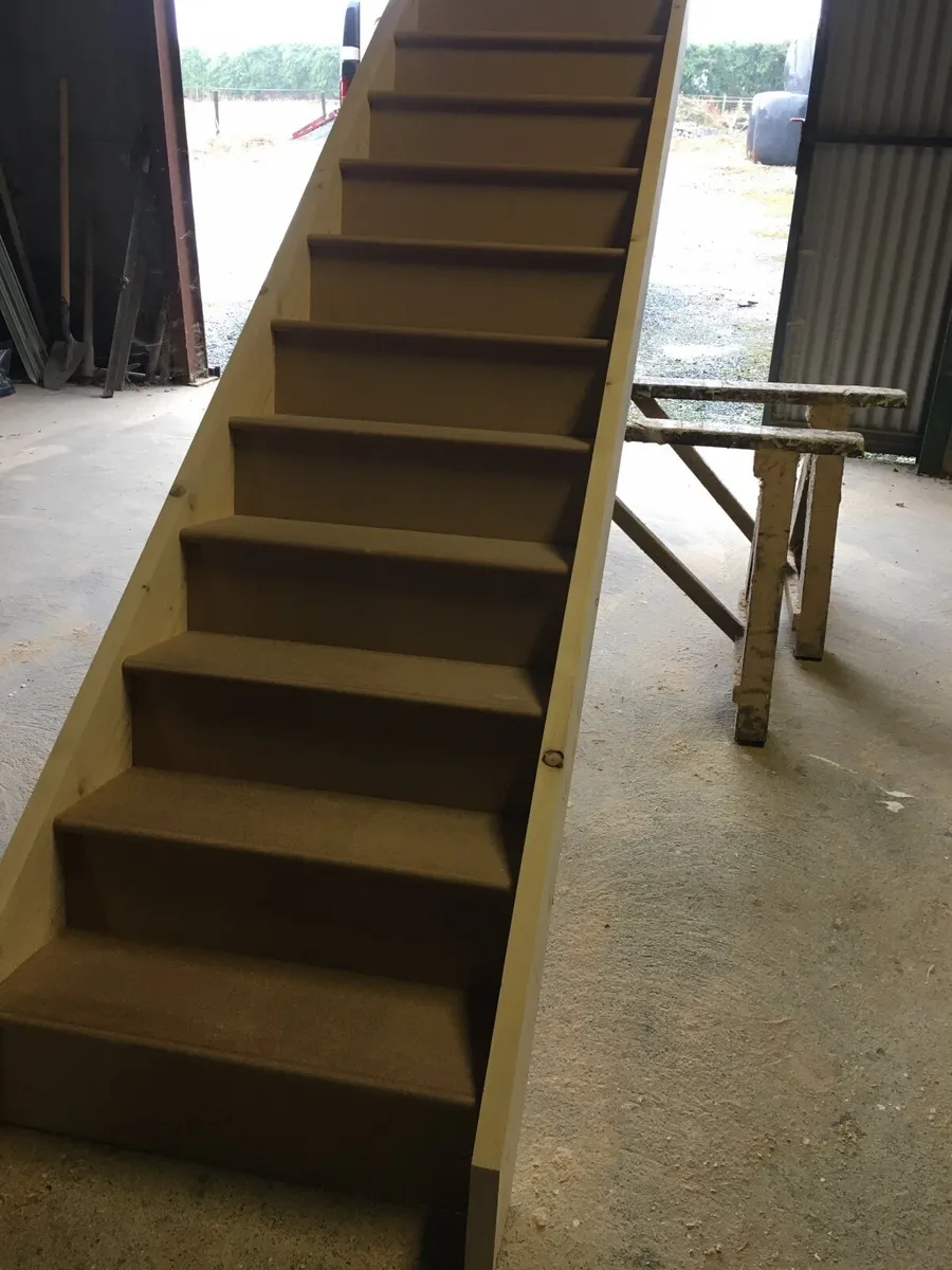 Stair case - Image 1