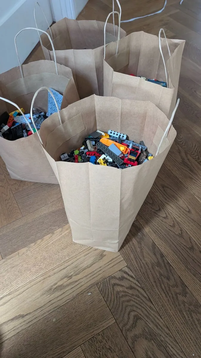 2kg bags of Lego - Image 1