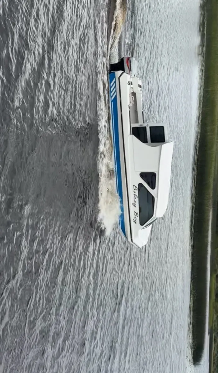 17ft day boat - Image 1