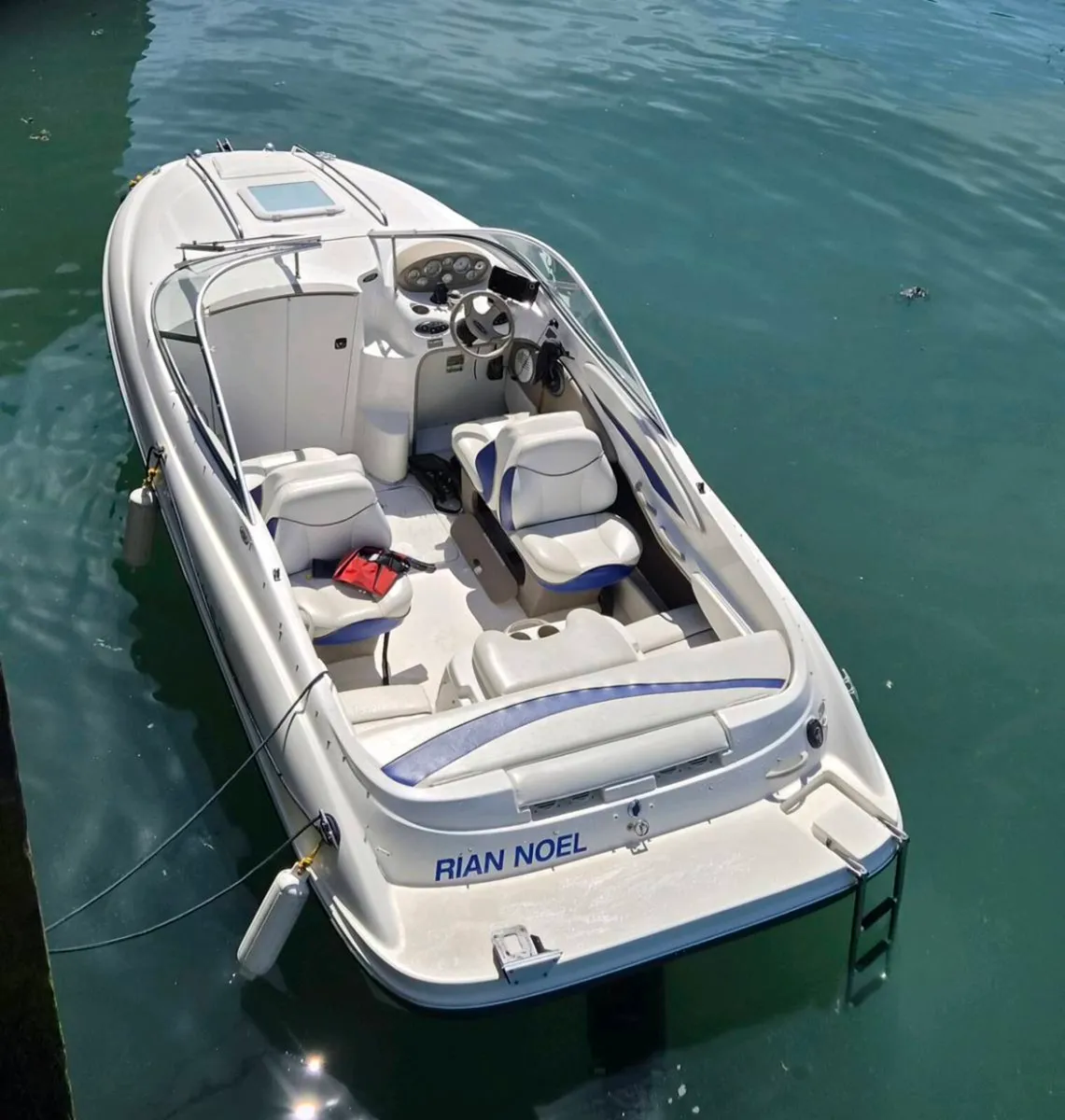 Bayliner 602 cuddy sports Boat - Image 1