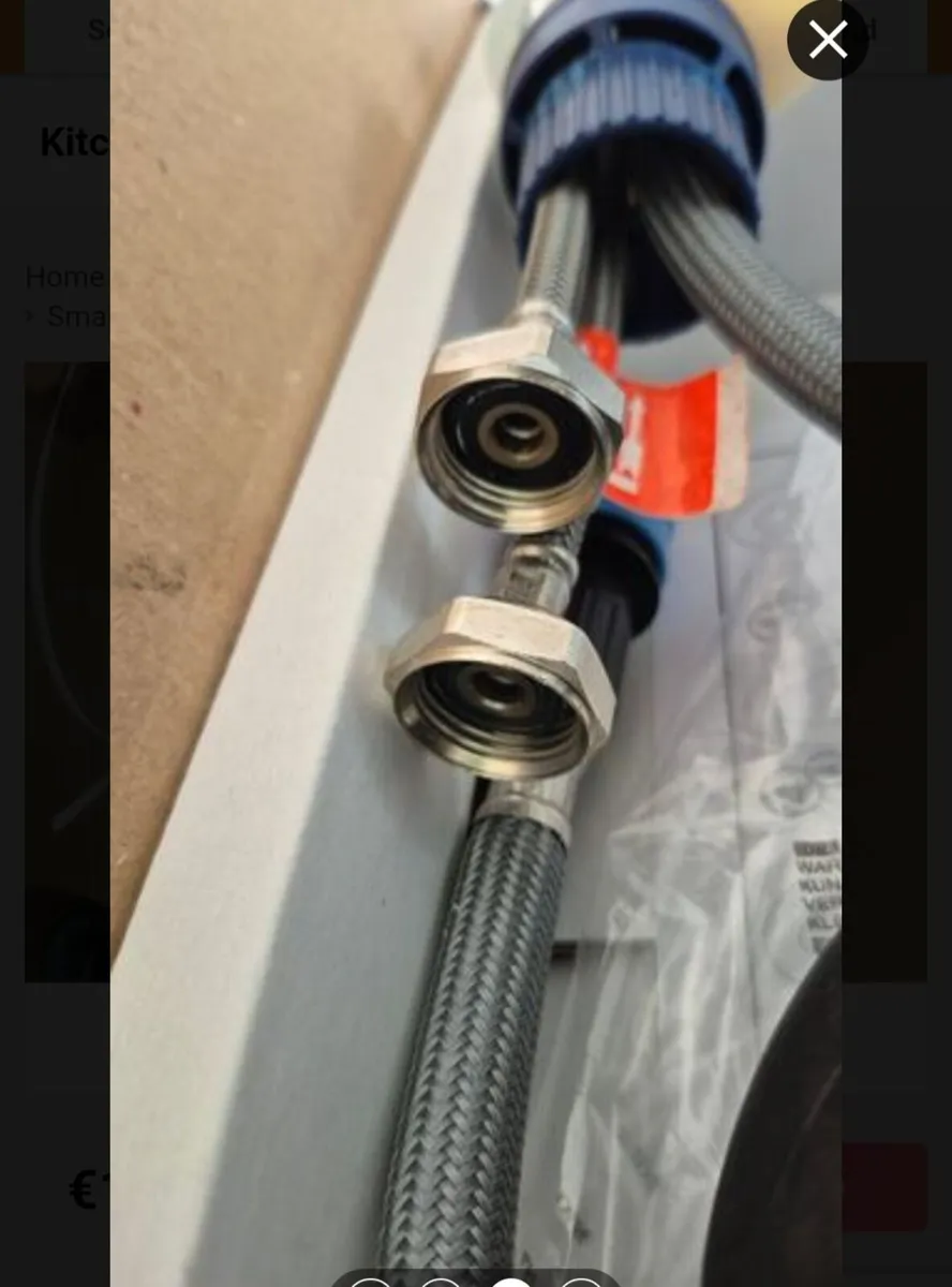 Grohe new kitchen tap with pul out - Image 2