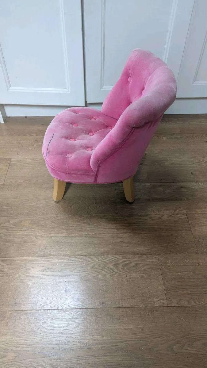 childs chair for girl - Image 1