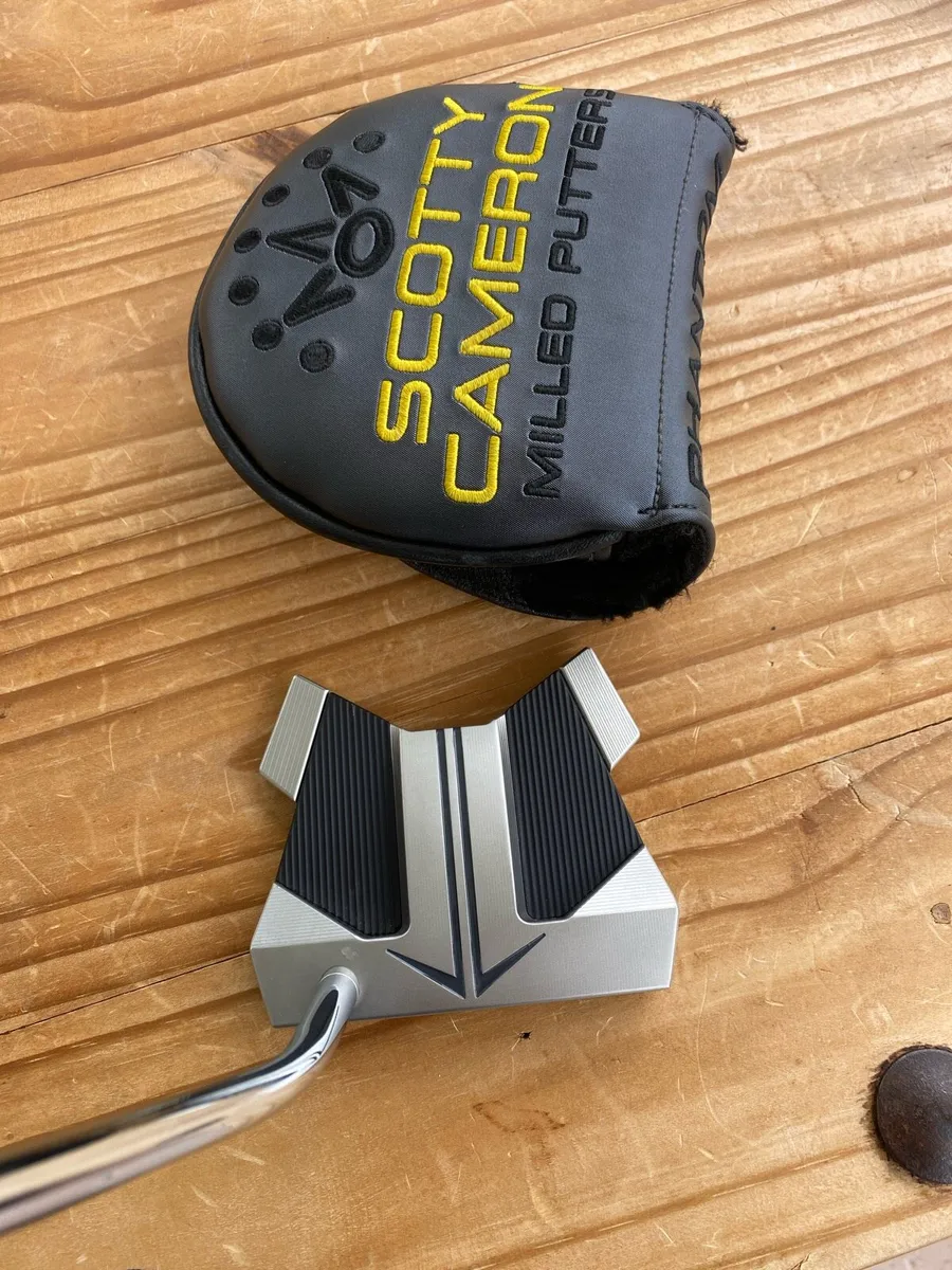 Scotty Cameron Phantom 11.5 Left Hand - Image 2
