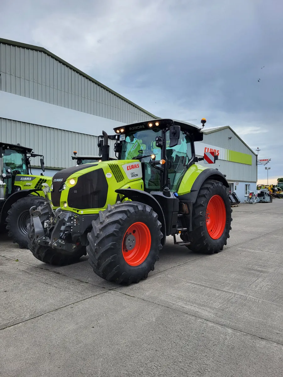 Claas Axion 810 CIS+ - Image 2