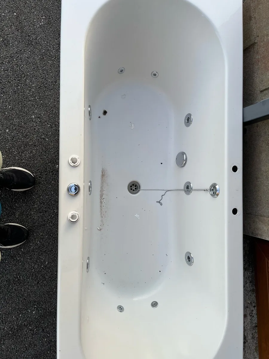 Bath - Image 2