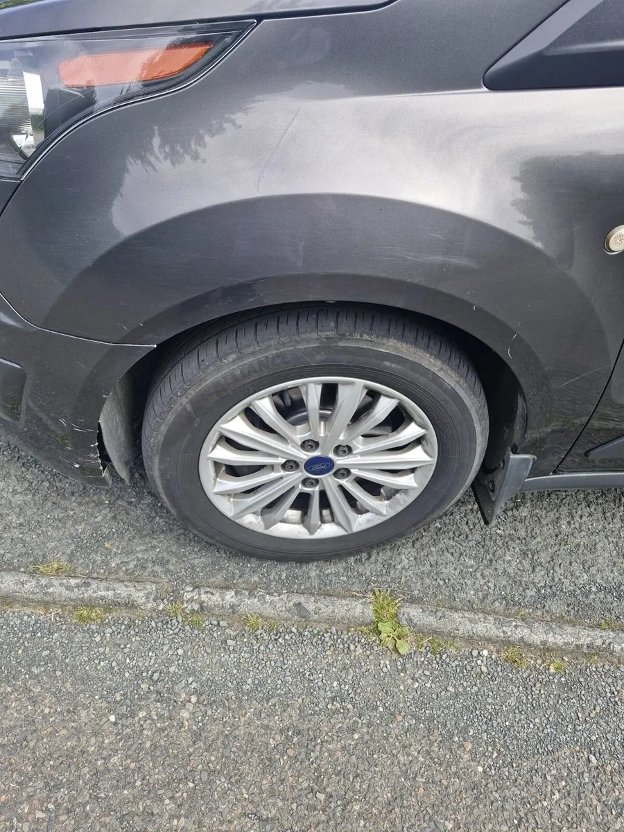 Ford transit connect - Image 4