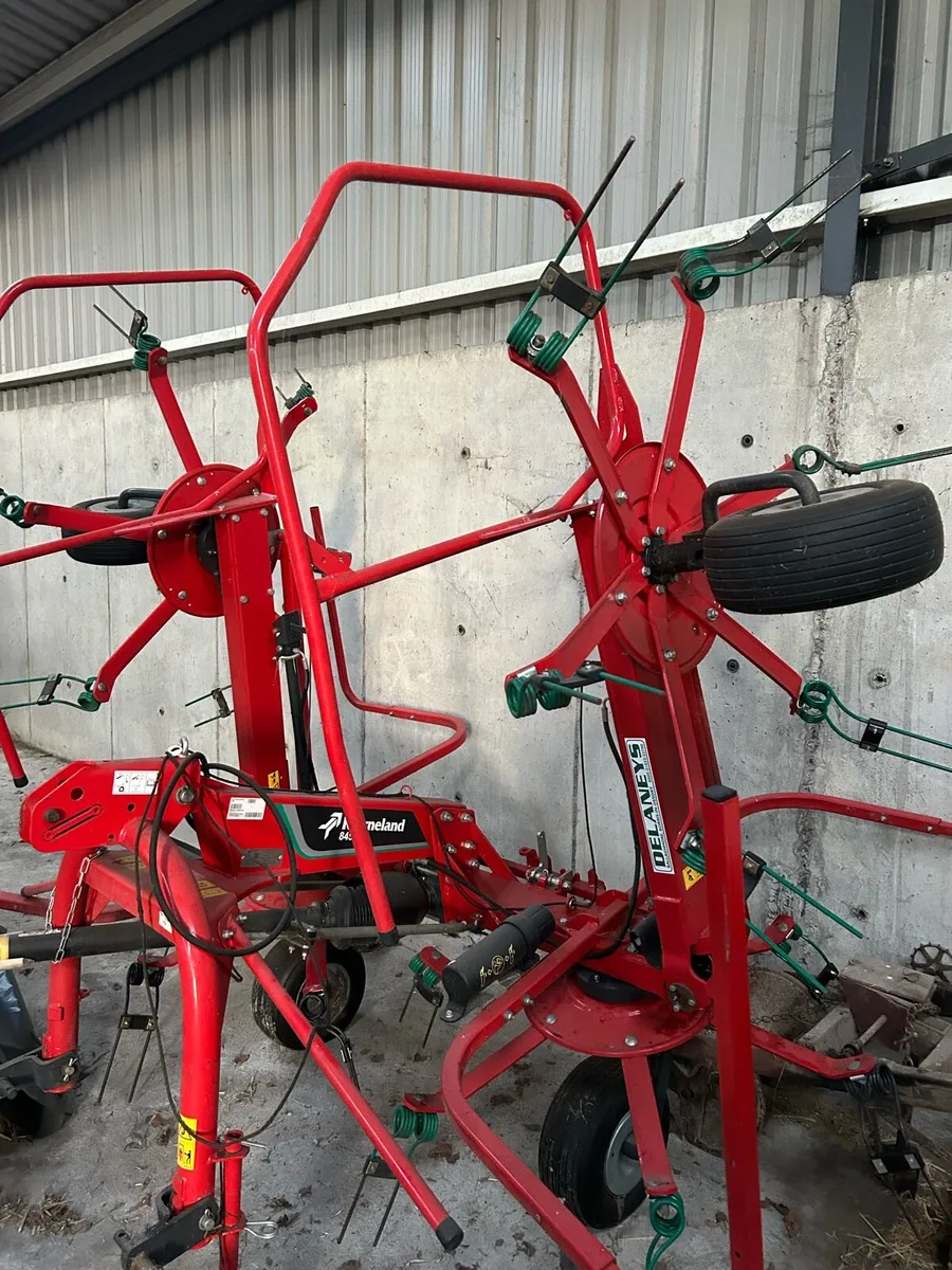 Four rotor Tedder - Image 2