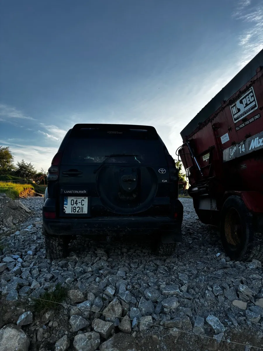 Land Cruiser - Image 4