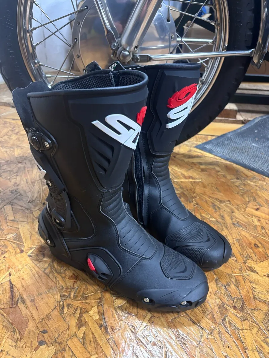 Sidi Vertigo 2 Motorcycle Boots - Image 3