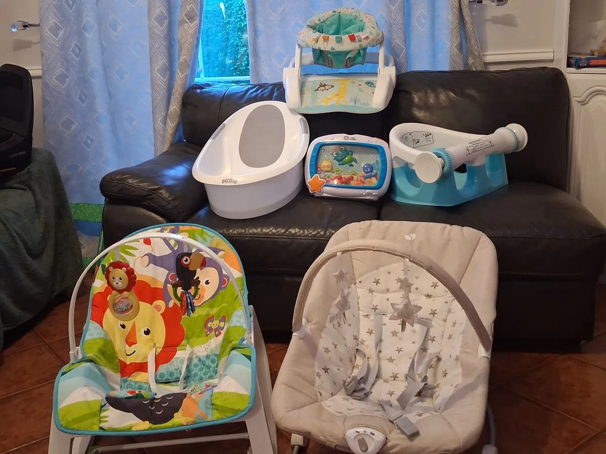 7 items Baby bundle - Image 3