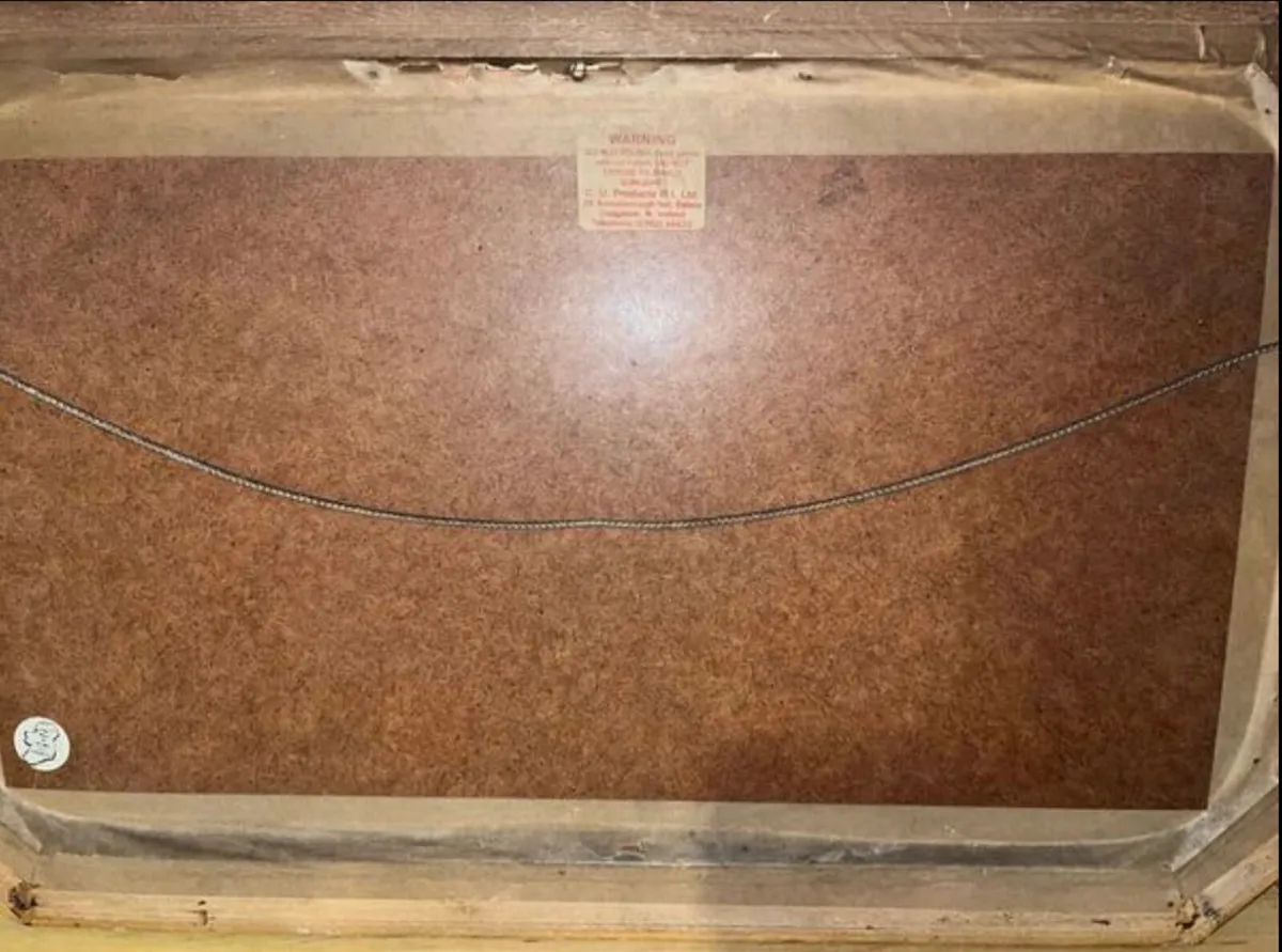 Handcrafted copper wall display - Image 3