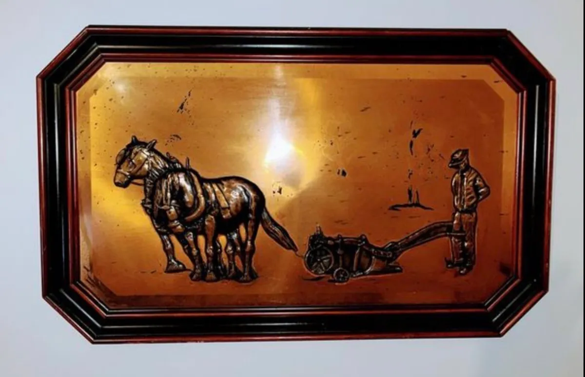 Handcrafted copper wall display - Image 1