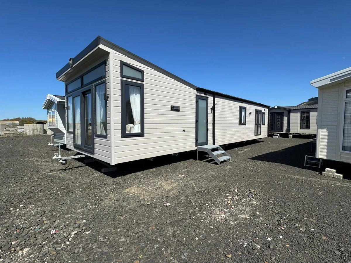 2023 Willerby Vogue Lodge – 43ft x 13ft - Image 2