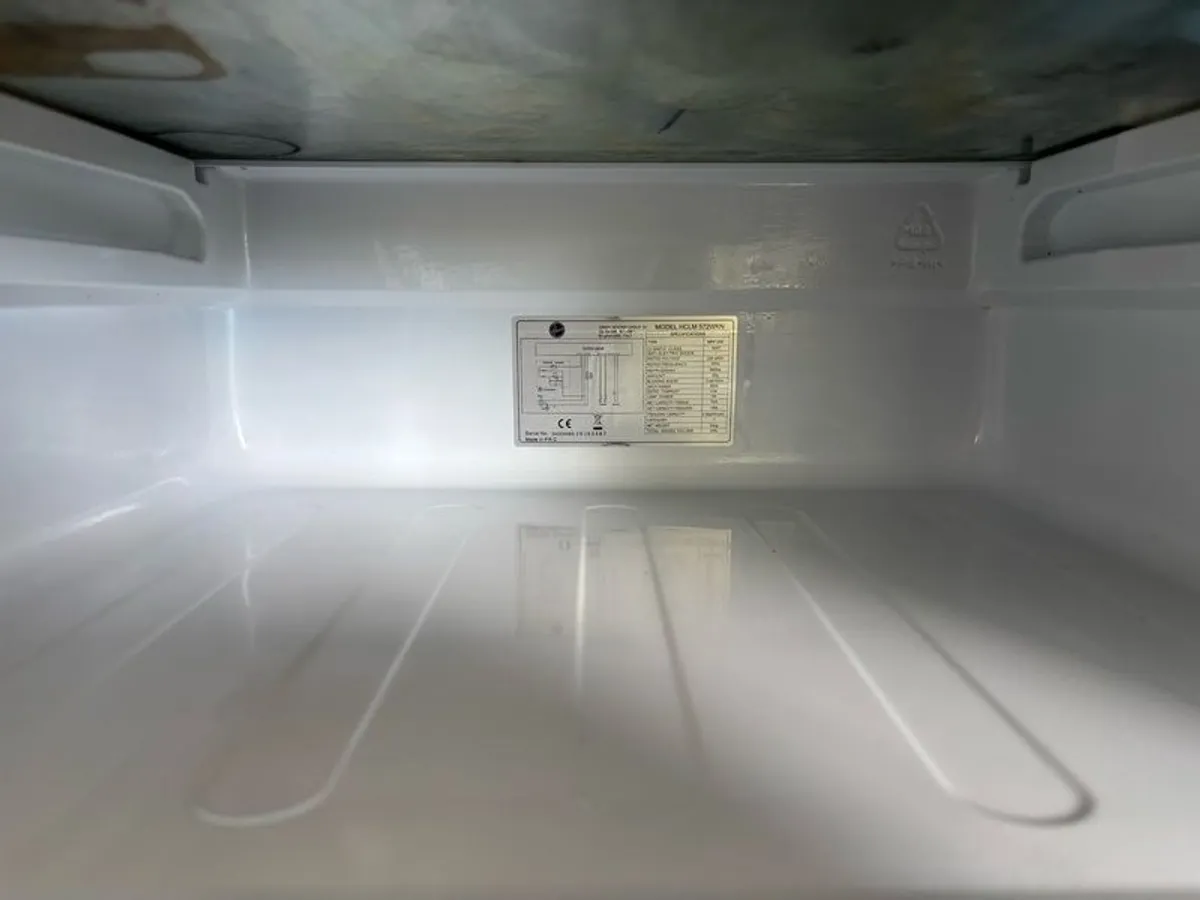 fridge/ freezer - Image 4