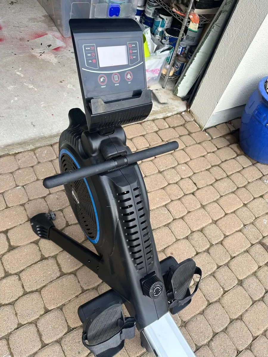 Gym Equipment - Image 4