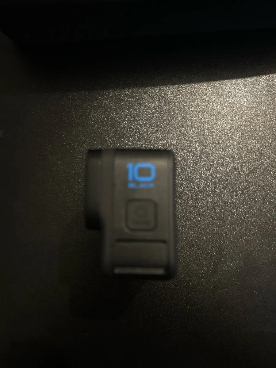 Go Pro Hero 10 Black - Image 4