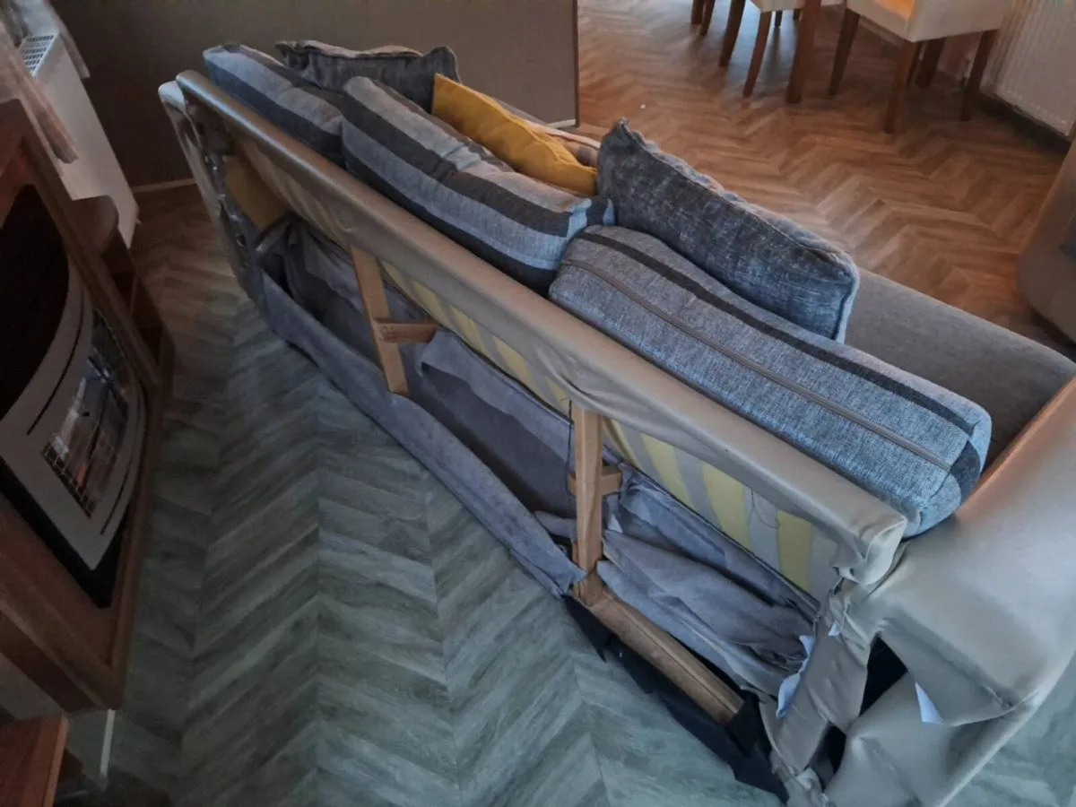 FREE 3 SEATER SOFA - Image 2
