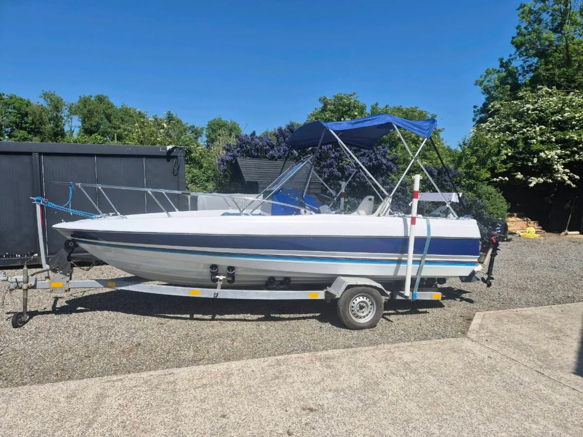 Boat - Image 1