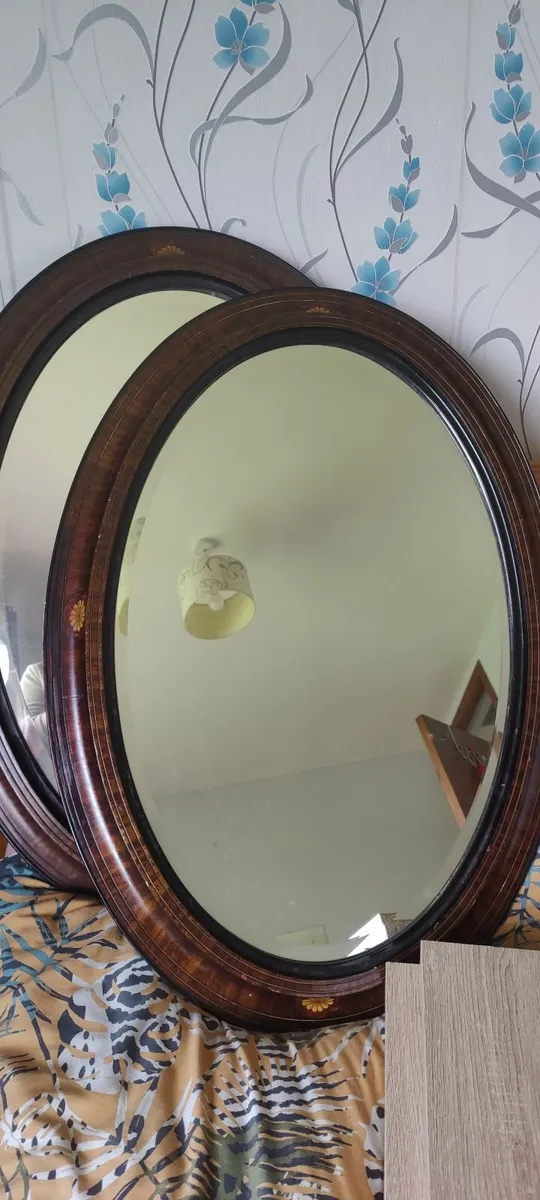 Mirror - Image 1