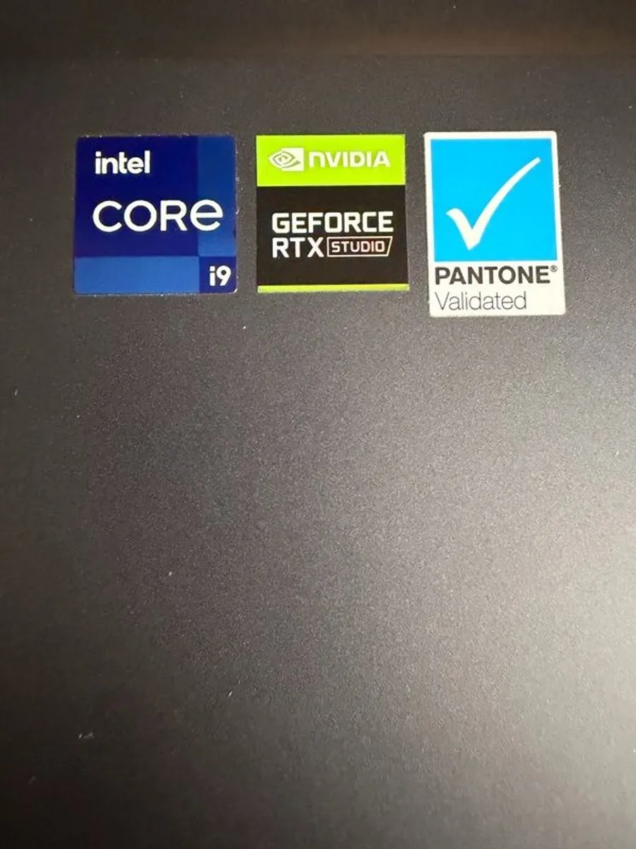 Laptop asus Vivobook pro i9 1TB RTX3050 - Image 2