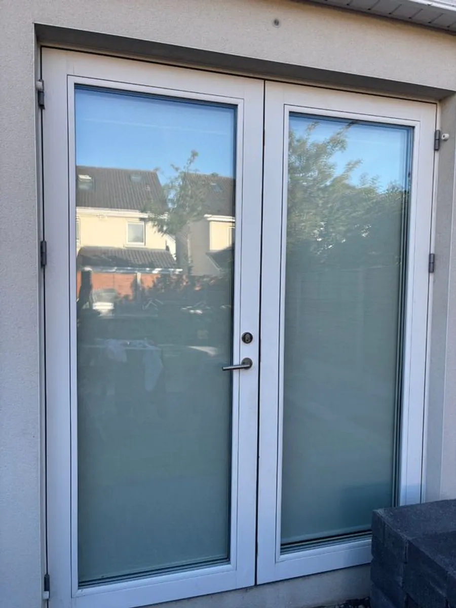 Patio doors & window triple glazed - Image 1