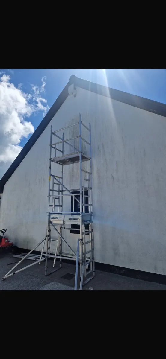Tower scaffholding - Image 3