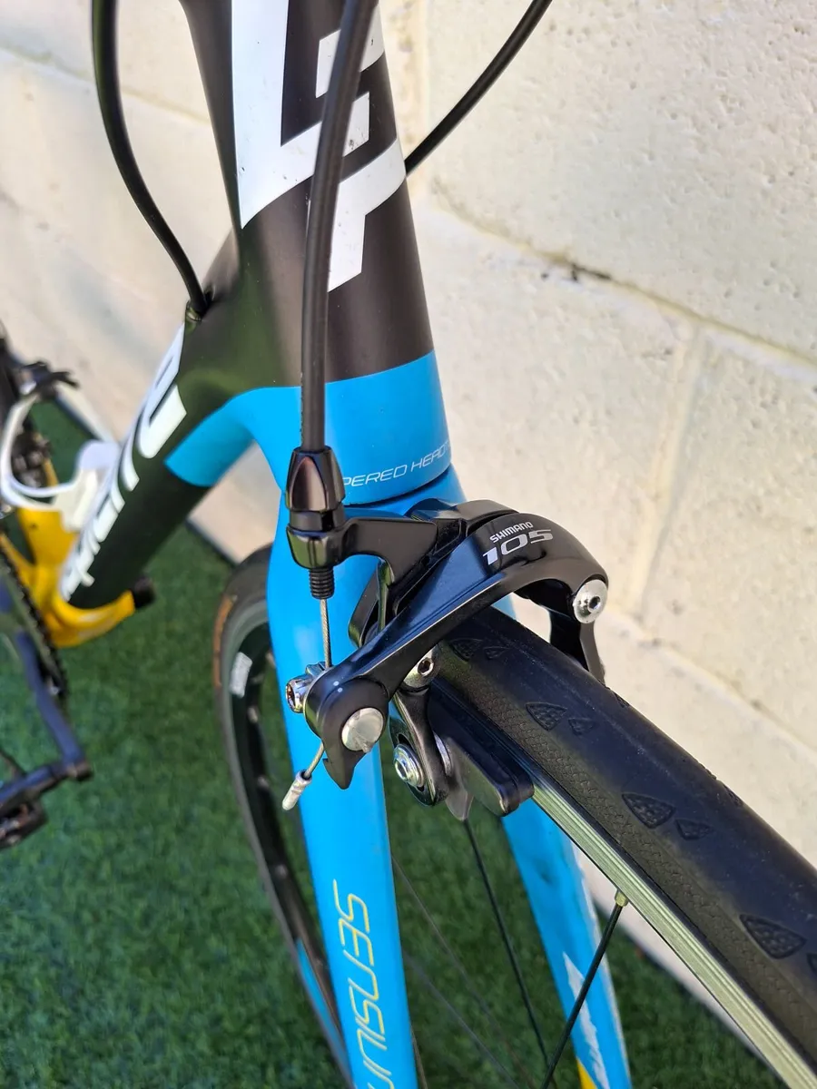 Lapierre Sensium 2016 Carbon Road Bike - Image 3