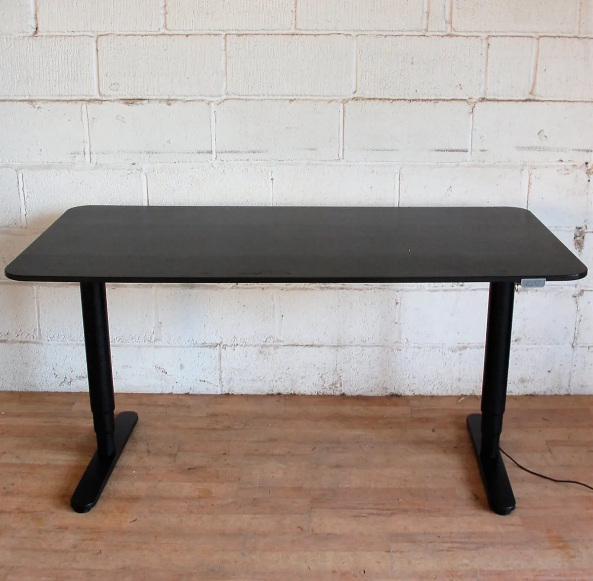 IKEA BEKANT Electric Sit-Stand Desk - Image 1