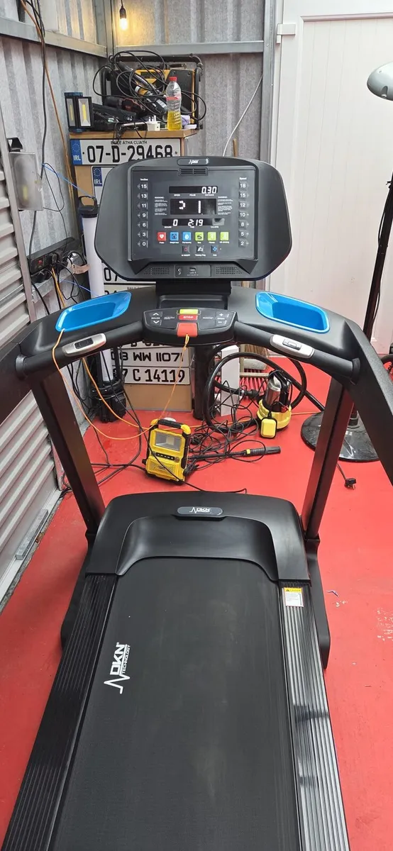Gym Equipment - Image 4