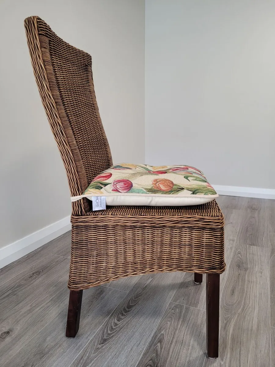 Chairs - Image 3