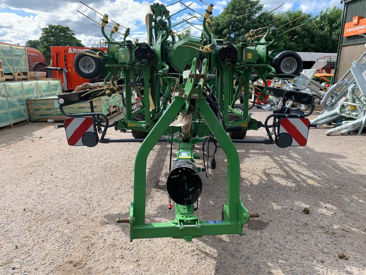 Krone KWT 1300  tedder - Image 2