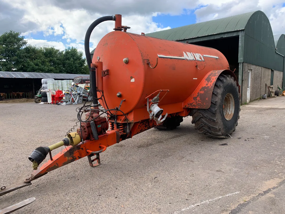 Abbey 2000r tanker - Image 2