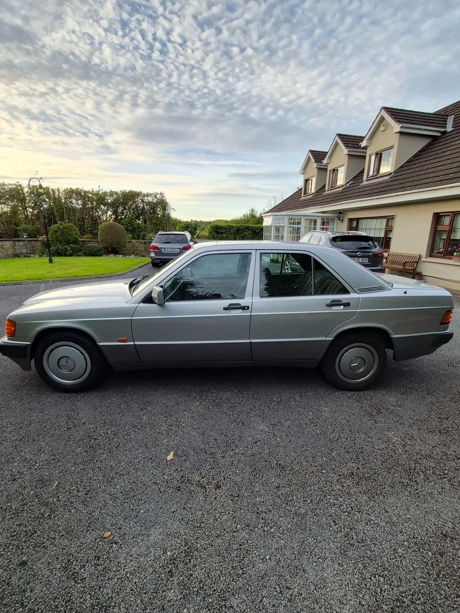 Mercedes-Benz Other 1993 - Image 3